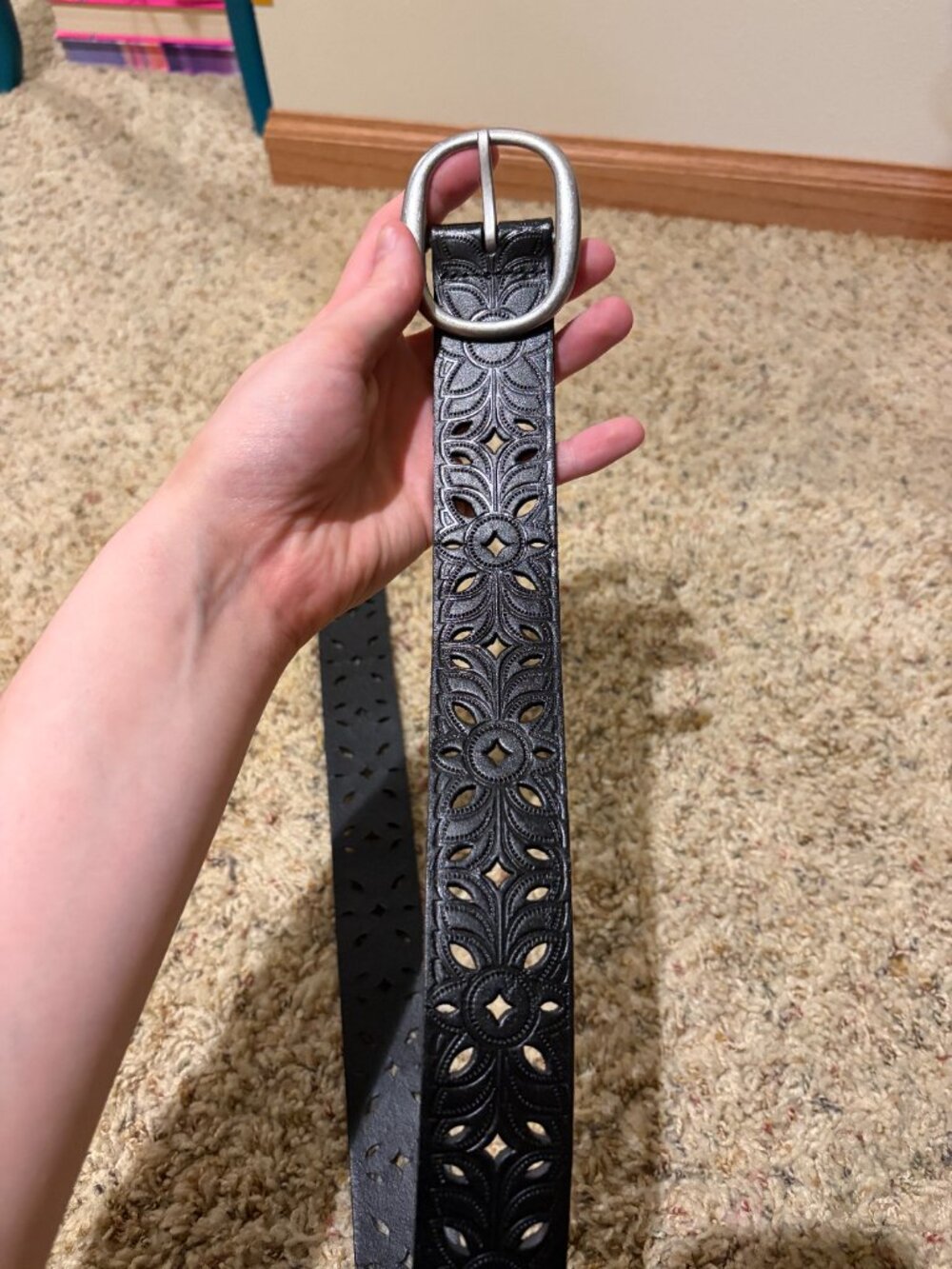 Fossil Floral Perforated Strap Belt Black Silver Buckle - Picture 9 of 14